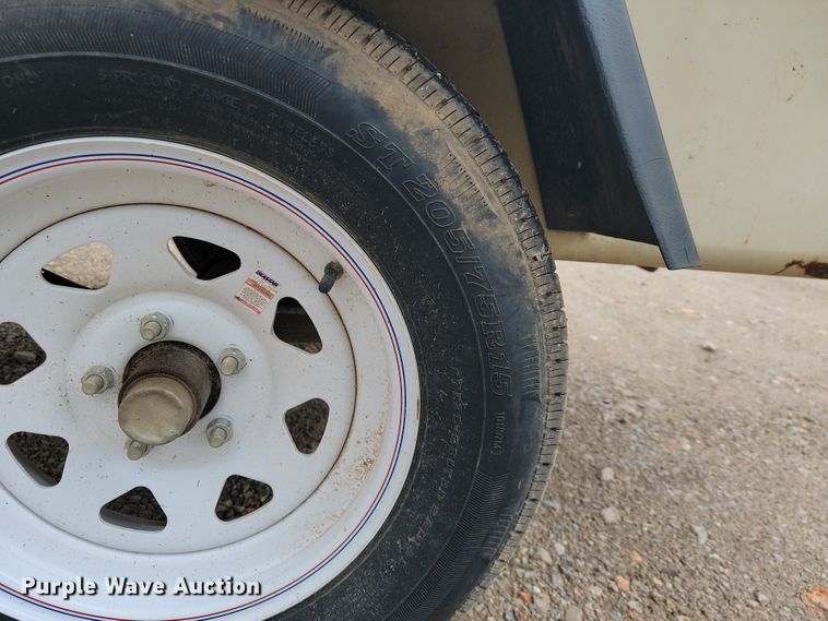 image for item JL9501 1993 Ingersoll Rand P100WF  air compressor