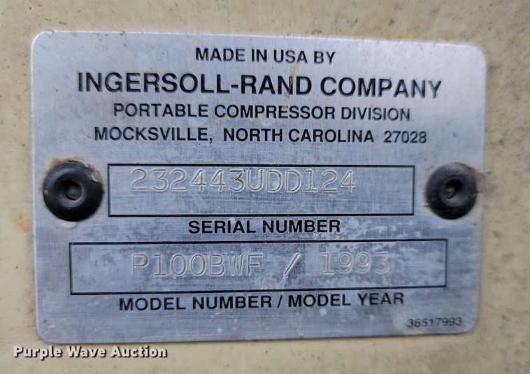 image for item JL9501 1993 Ingersoll Rand P100WF  air compressor