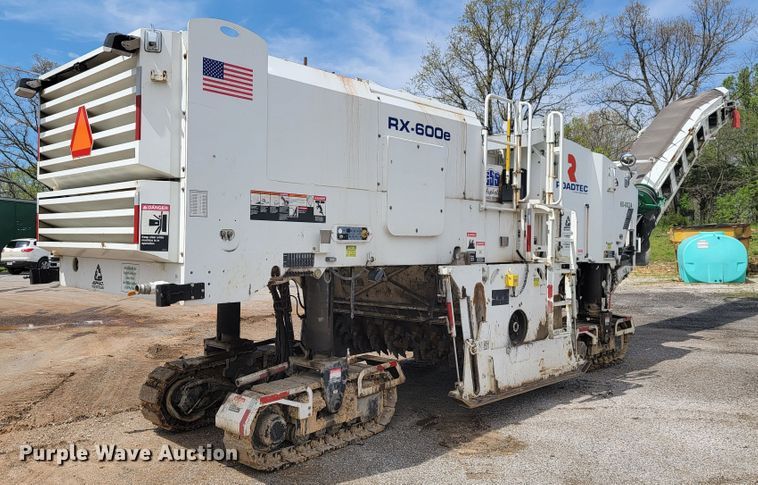 image for item JL9582 2013 Roadtec RX600E  milling machine