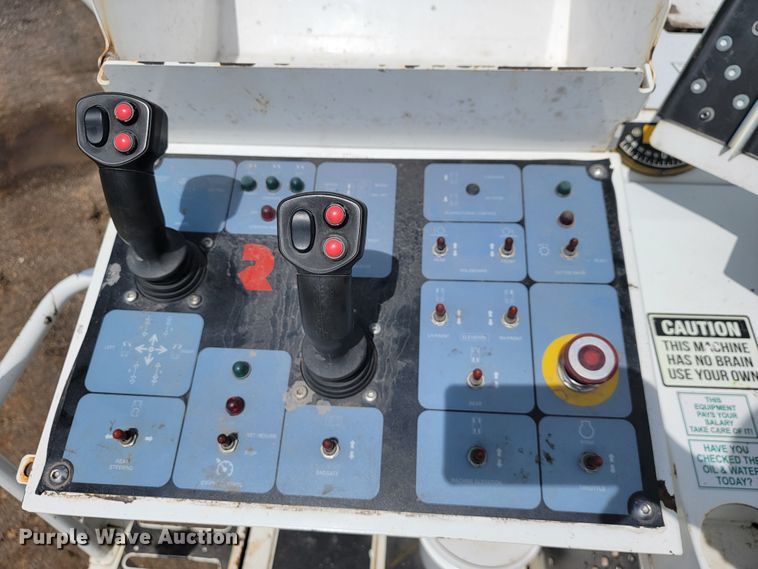 image for item JL9582 2013 Roadtec RX600E  milling machine