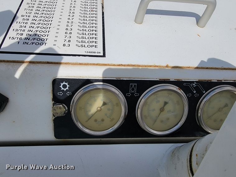 image for item JL9582 2013 Roadtec RX600E  milling machine