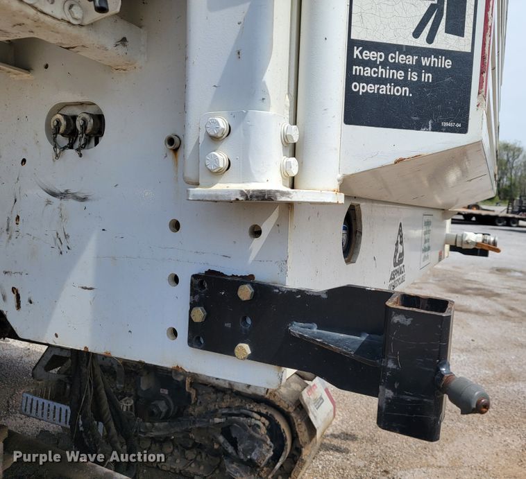 image for item JL9582 2013 Roadtec RX600E  milling machine