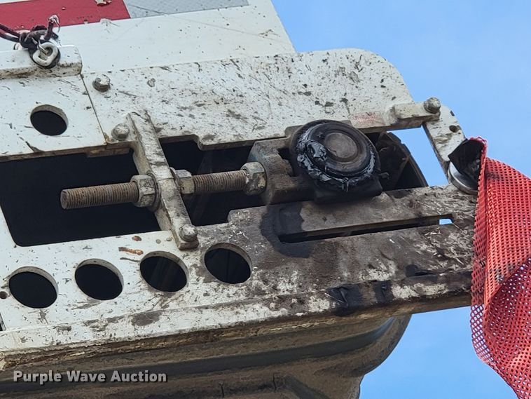 image for item JL9582 2013 Roadtec RX600E  milling machine