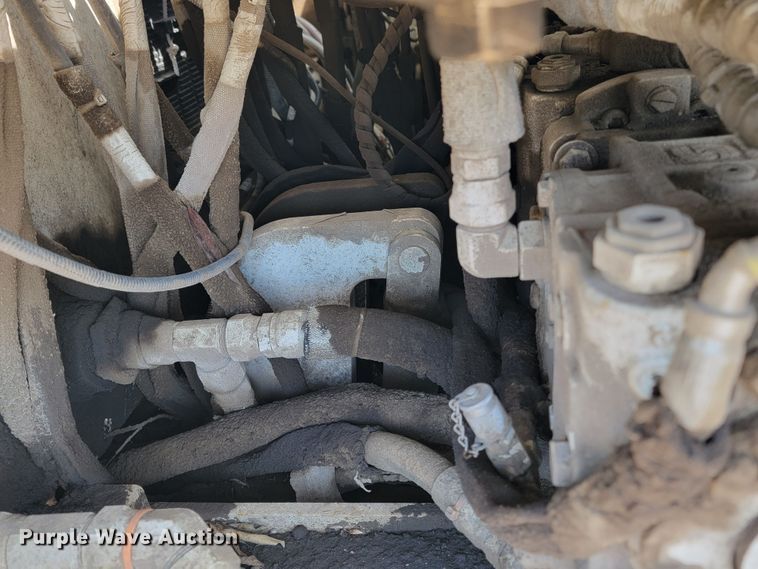 image for item JL9582 2013 Roadtec RX600E  milling machine