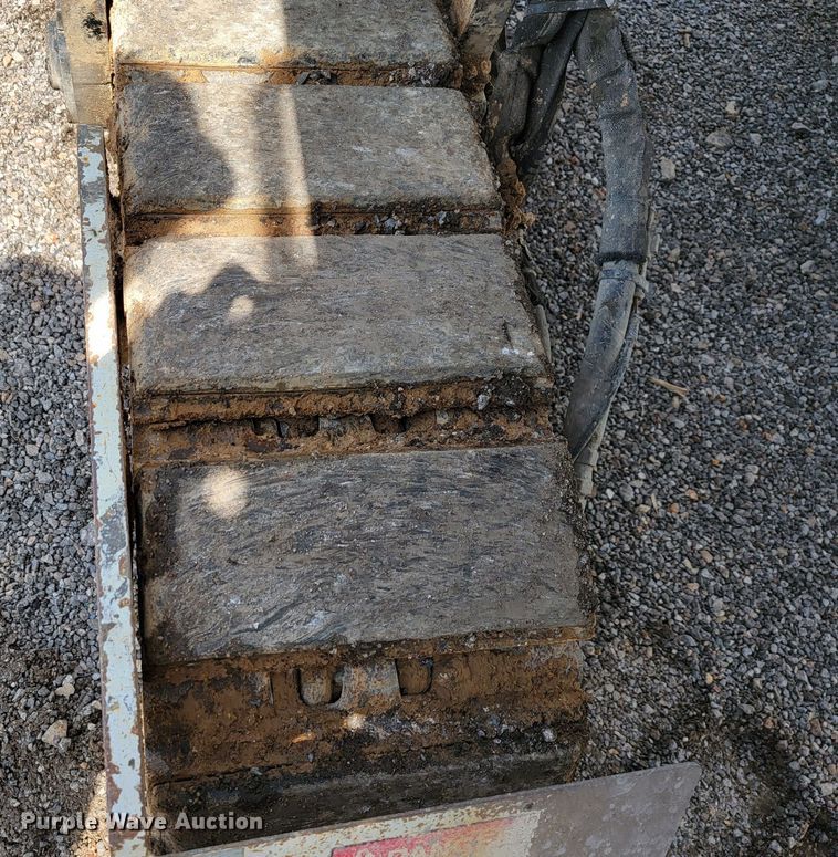 image for item JL9582 2013 Roadtec RX600E  milling machine