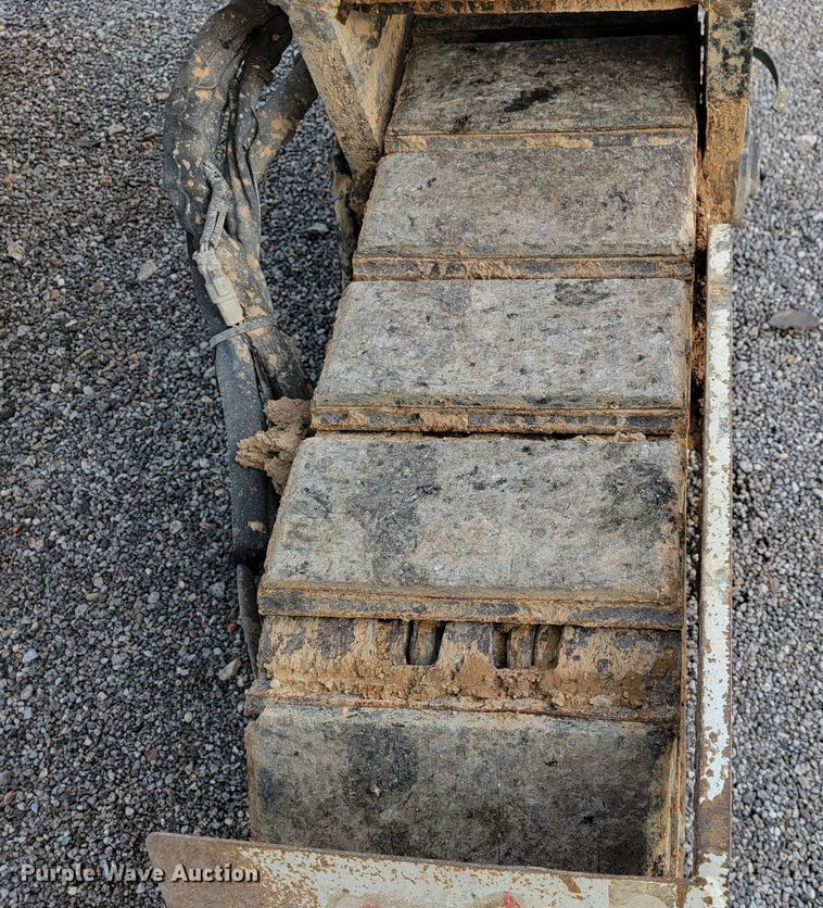 image for item JL9582 2013 Roadtec RX600E  milling machine