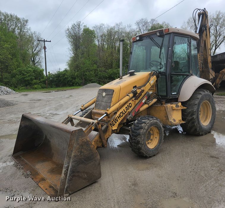 image for item JM9073 1996 New Holland 555E  backhoe