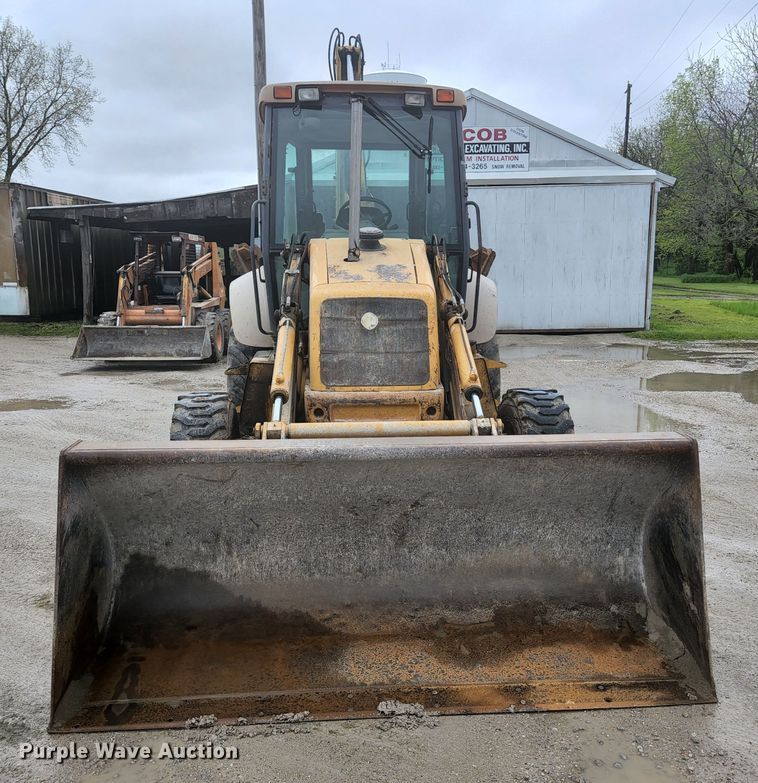 image for item JM9073 1996 New Holland 555E  backhoe