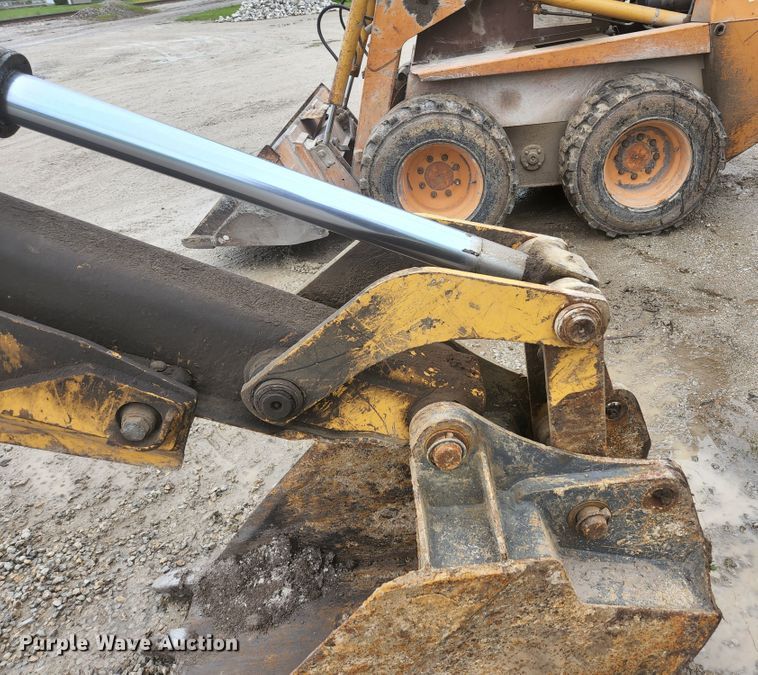 image for item JM9073 1996 New Holland 555E  backhoe