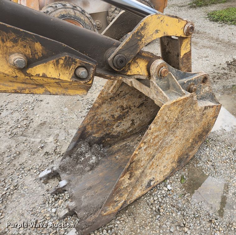 image for item JM9073 1996 New Holland 555E  backhoe