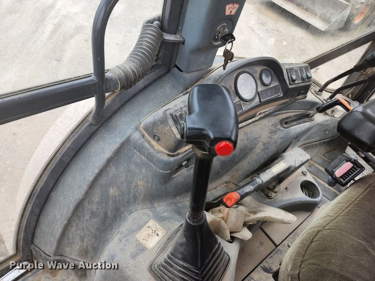 image for item JM9073 1996 New Holland 555E  backhoe