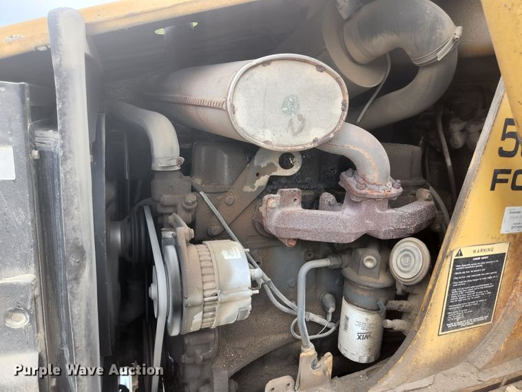 image for item JM9073 1996 New Holland 555E  backhoe