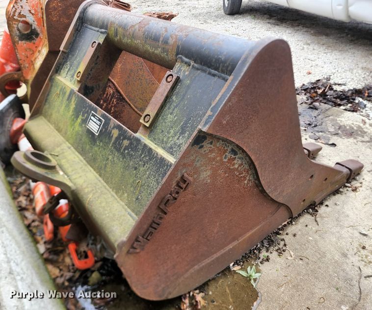 image for item JM9105 Woods 4035042  excavator bucket