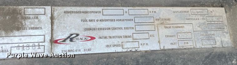 image for item JR9833 2006 Mack CV713  crane truck