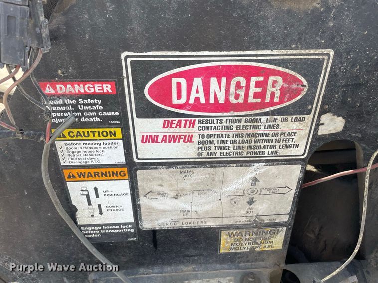 image for item JR9833 2006 Mack CV713  crane truck