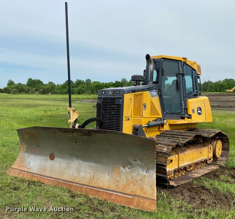 image for item JU9224 2013 John Deere 750K LGP  dozer