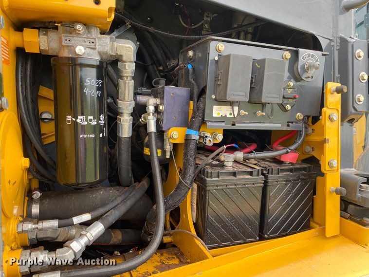 image for item JU9224 2013 John Deere 750K LGP  dozer