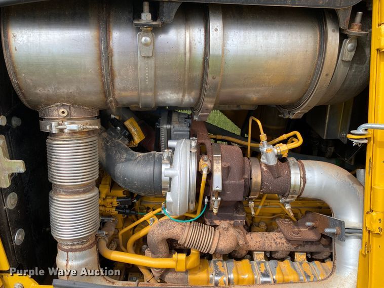 image for item JU9224 2013 John Deere 750K LGP  dozer