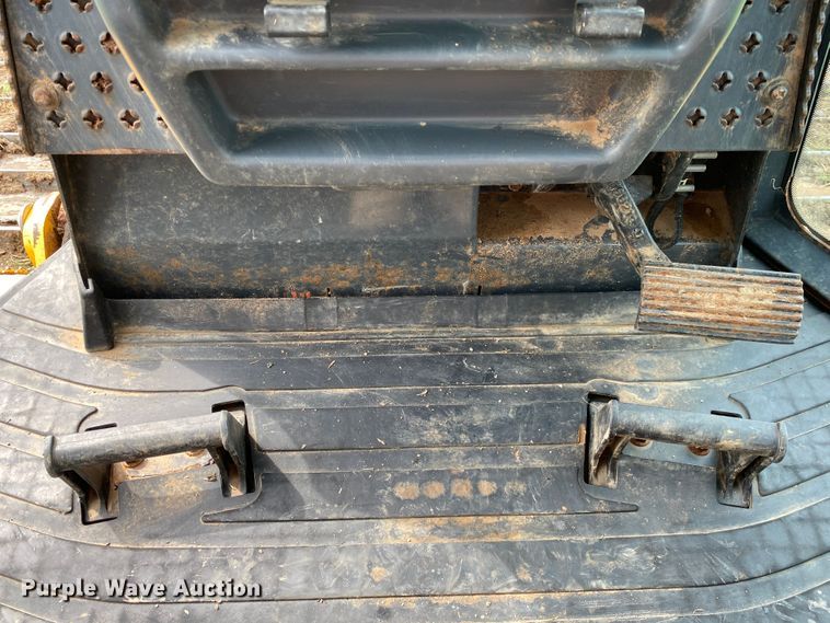 image for item JU9224 2013 John Deere 750K LGP  dozer