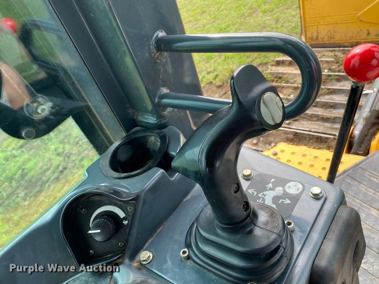 image for item JU9224 2013 John Deere 750K LGP  dozer