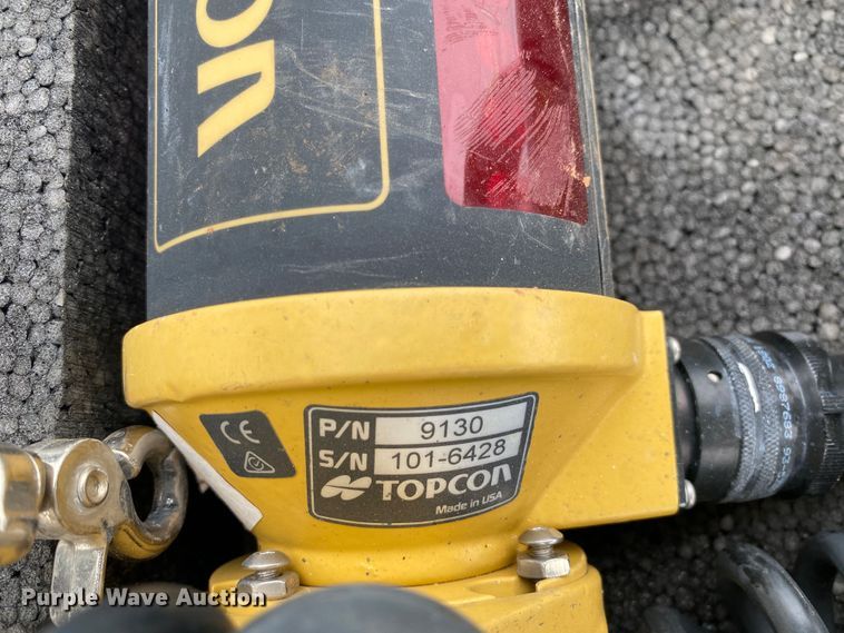 image for item JU9224 2013 John Deere 750K LGP  dozer