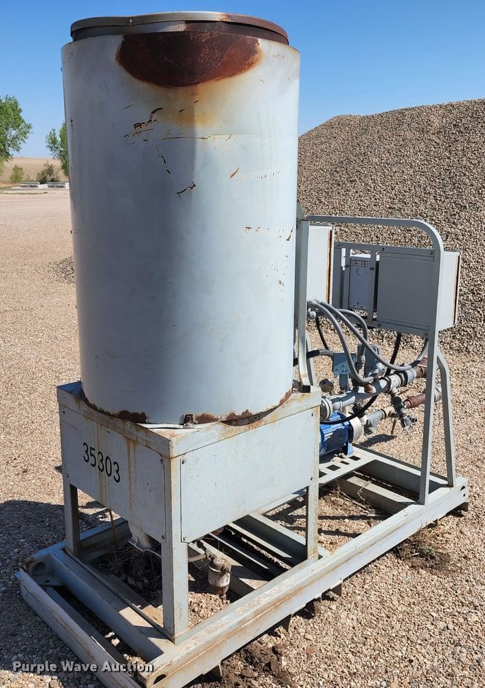 image for item KC9479 Sioux M-1  water heater