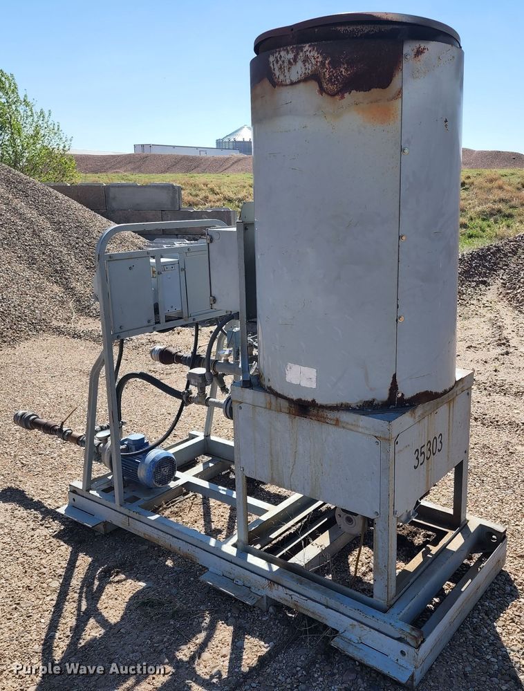 image for item KC9479 Sioux M-1  water heater