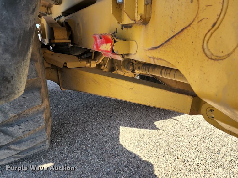 image for item KC9480 2001 Caterpillar D400E Series II  haul truck