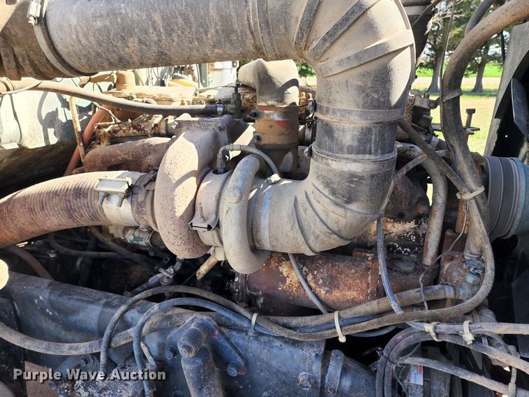 image for item KC9496 1981 Kenworth W900A  vacuum truck