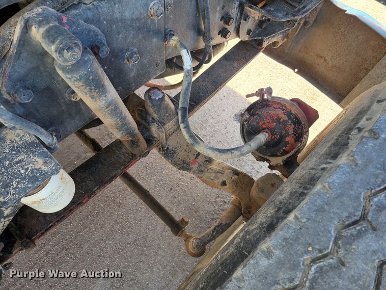 image for item KC9496 1981 Kenworth W900A  vacuum truck