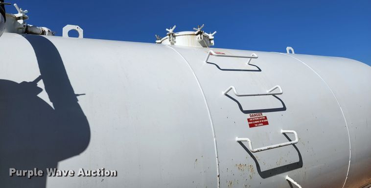 image for item KC9496 1981 Kenworth W900A  vacuum truck