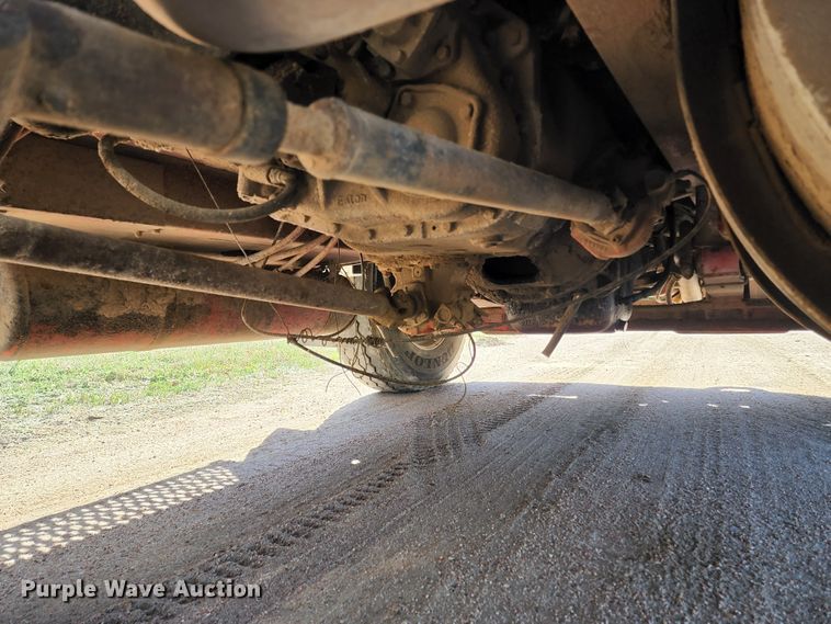 image for item KC9496 1981 Kenworth W900A  vacuum truck