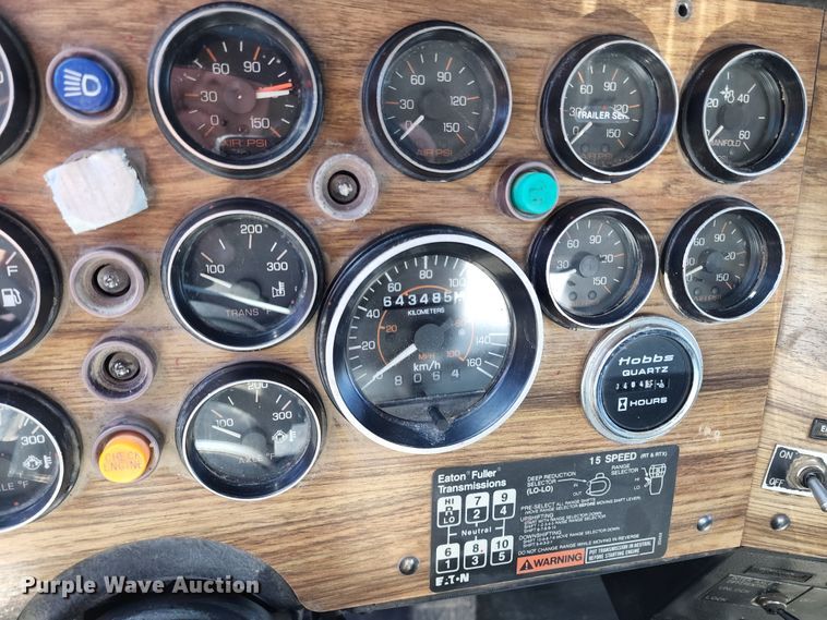 image for item KC9497 1996 Western Star 4964S  vacuum truck