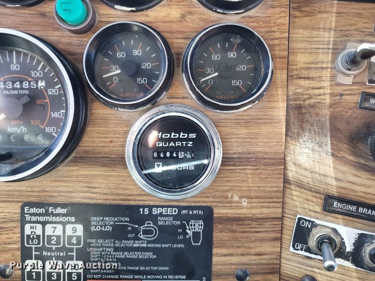 image for item KC9497 1996 Western Star 4964S  vacuum truck