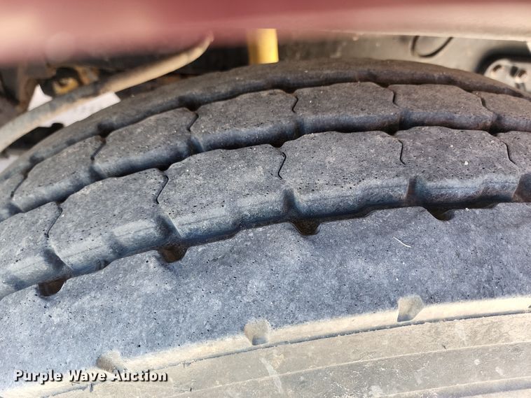 image for item KC9497 1996 Western Star 4964S  vacuum truck