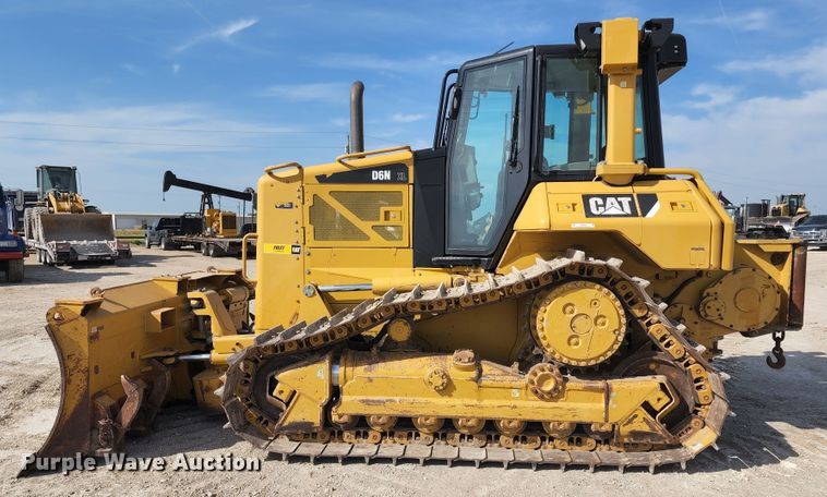 image for item KC9499 2011 Caterpillar D6N XL  dozer