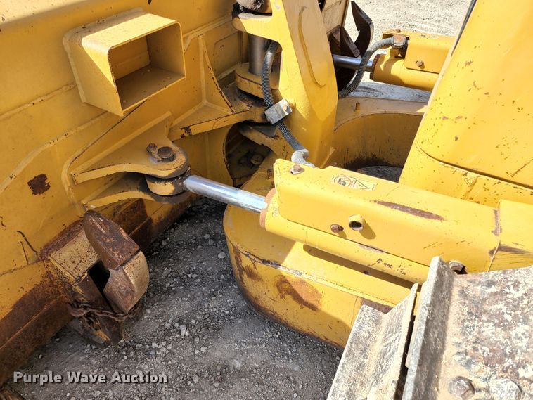 image for item KC9499 2011 Caterpillar D6N XL  dozer