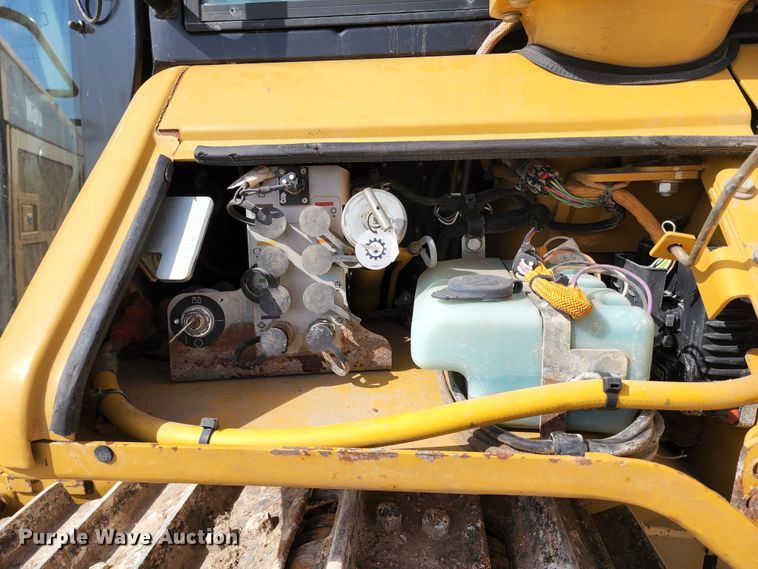 image for item KC9499 2011 Caterpillar D6N XL  dozer