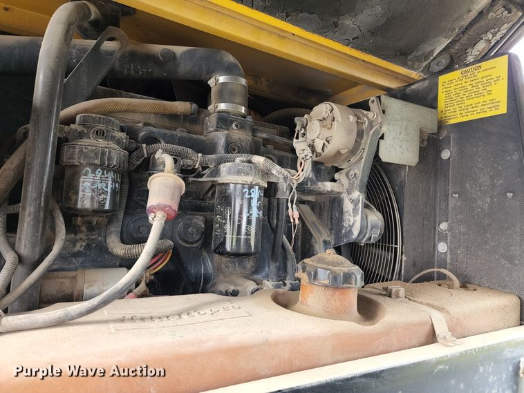 image for item KE9940 2000 Atlas Copco XAS 96  air compressor