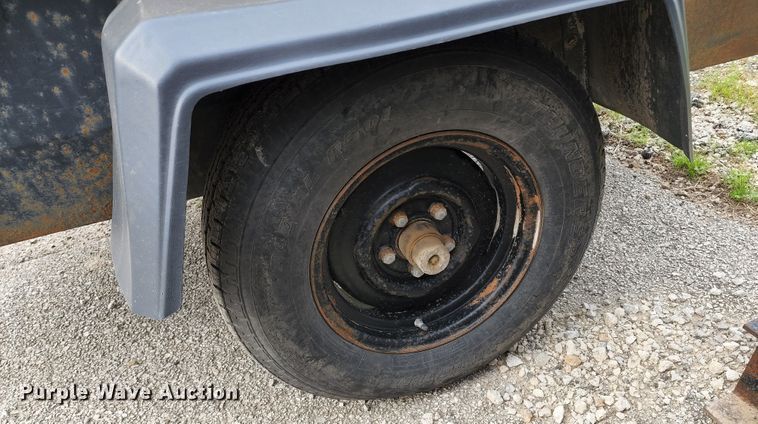 image for item KE9940 2000 Atlas Copco XAS 96  air compressor