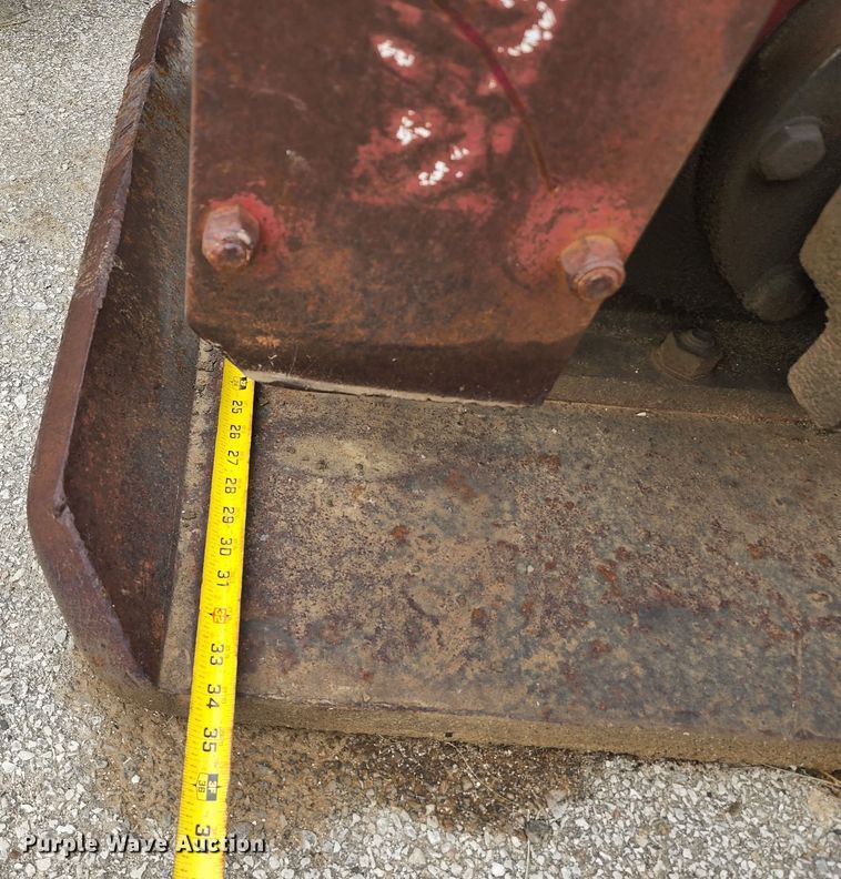 image for item KE9942 Allied  plate compactor