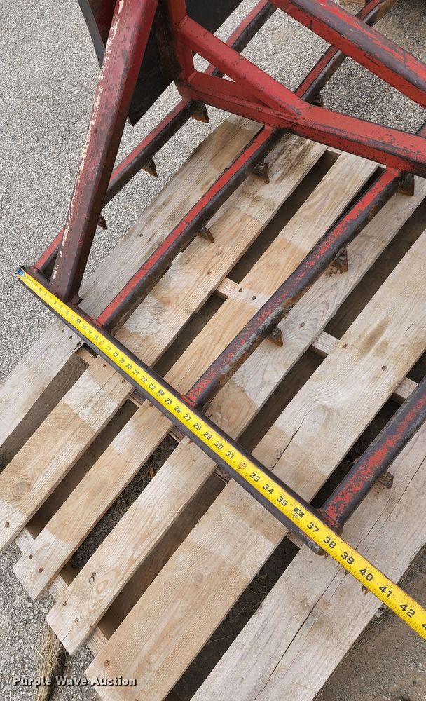 image for item KE9944 84"W skid steer land leveler