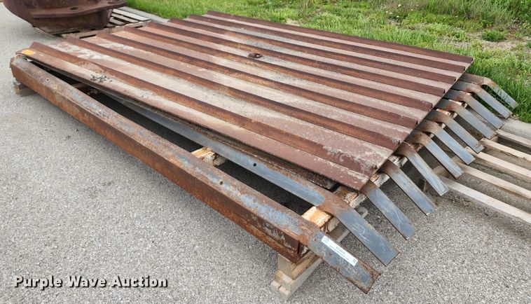 image for item KE9946 (3) steel plates
