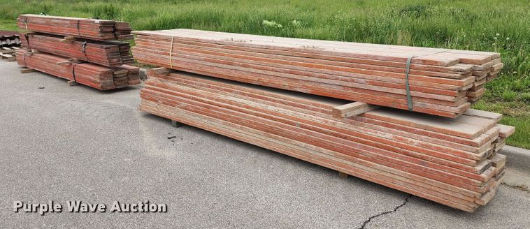 image for item KE9947 (122) scaffolding planks