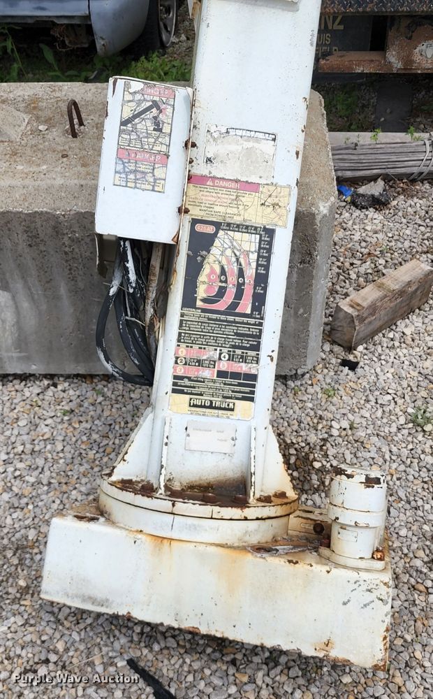 image for item KE9950 IMT 425AT  crane