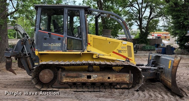 image for item KE9958 2001 New Holland DC100 LGP  dozer