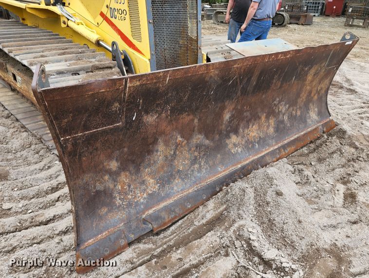 image for item KE9958 2001 New Holland DC100 LGP  dozer