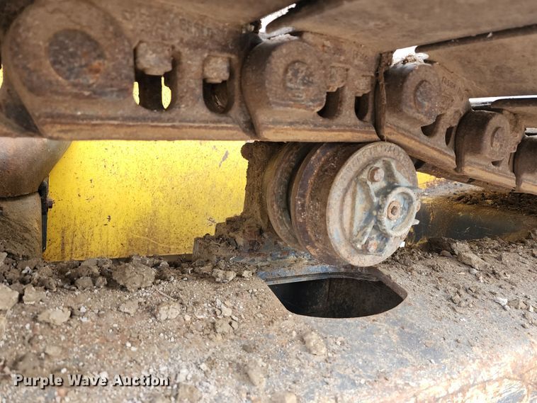 image for item KE9958 2001 New Holland DC100 LGP  dozer