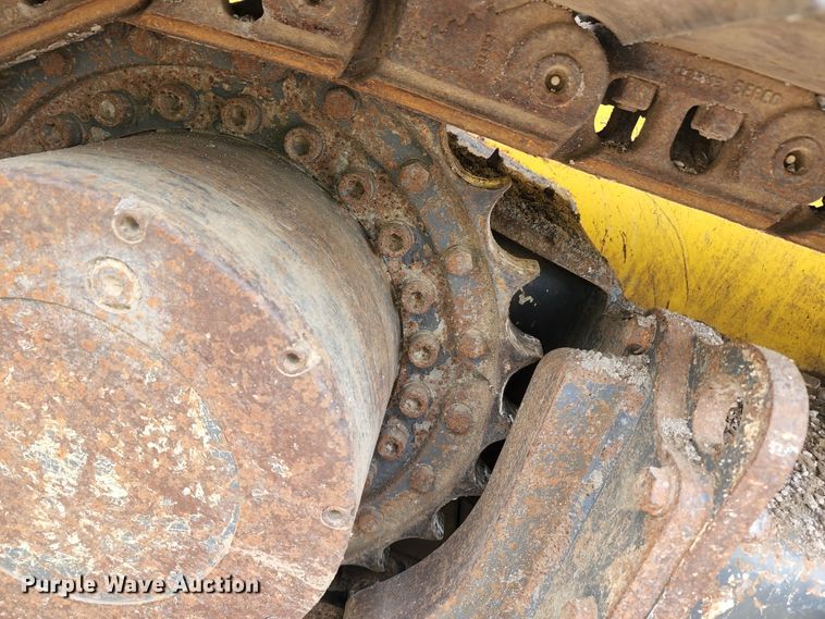 image for item KE9958 2001 New Holland DC100 LGP  dozer