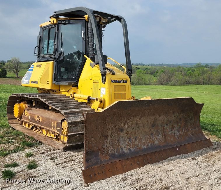 image for item KF9065 2013 Komatsu D51PX-22  dozer